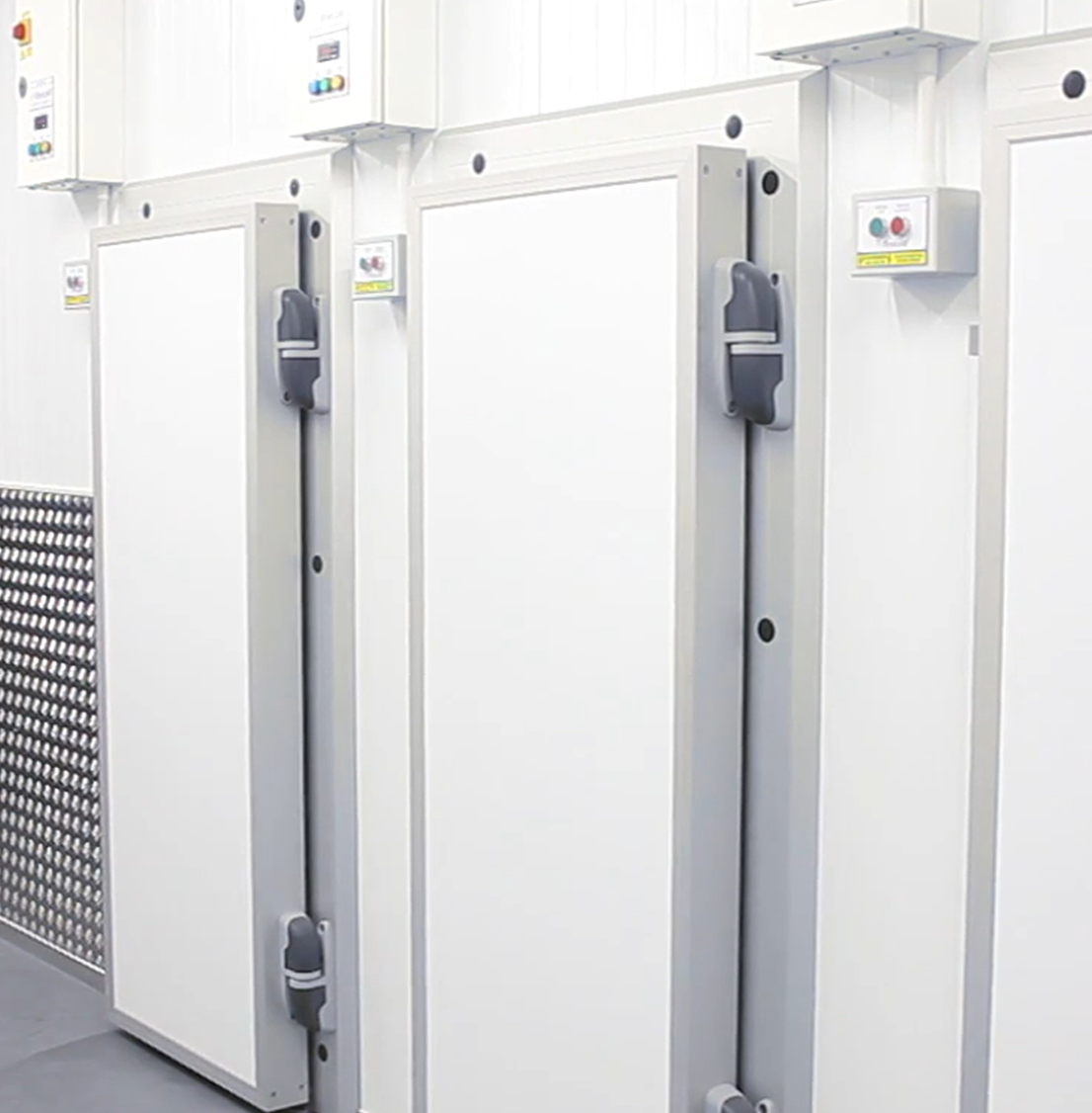 Modular cold room with control panels and doors